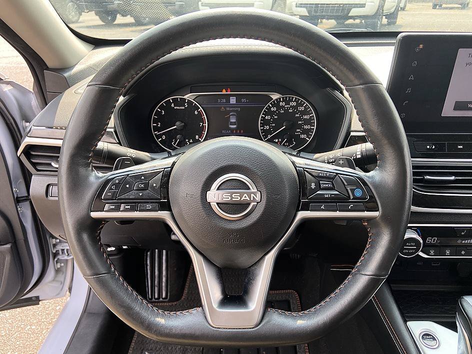 Used 2023 Gray Sky Pearl Nissan 2.0 SR image 13