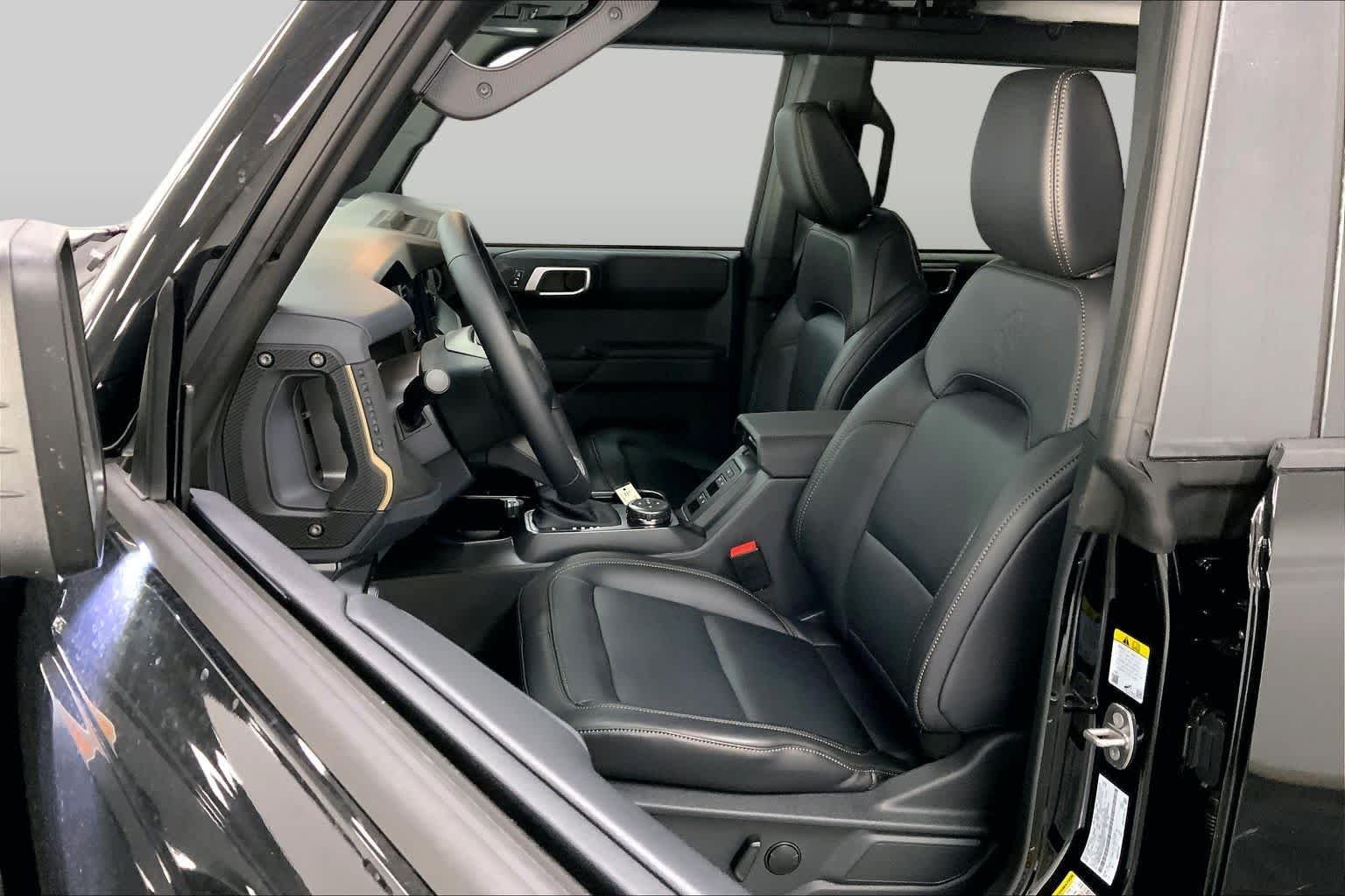 New 2026 Shadow Black Ford Badlands® image 7