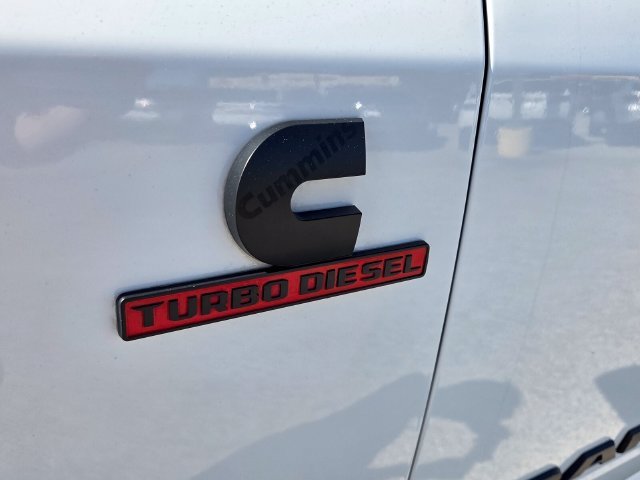 Used 2022 White Ram Limited image 21
