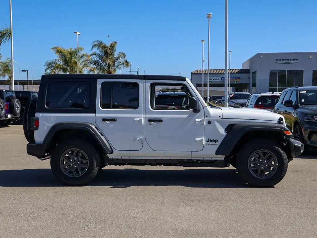New 2026 Bright White Clearcoat Jeep Unlimited Sport S image 2