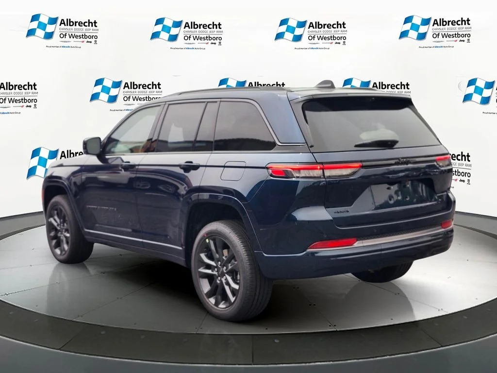New 2026 Fathom Blue Pearlcoat Jeep Limited Reserve image 3