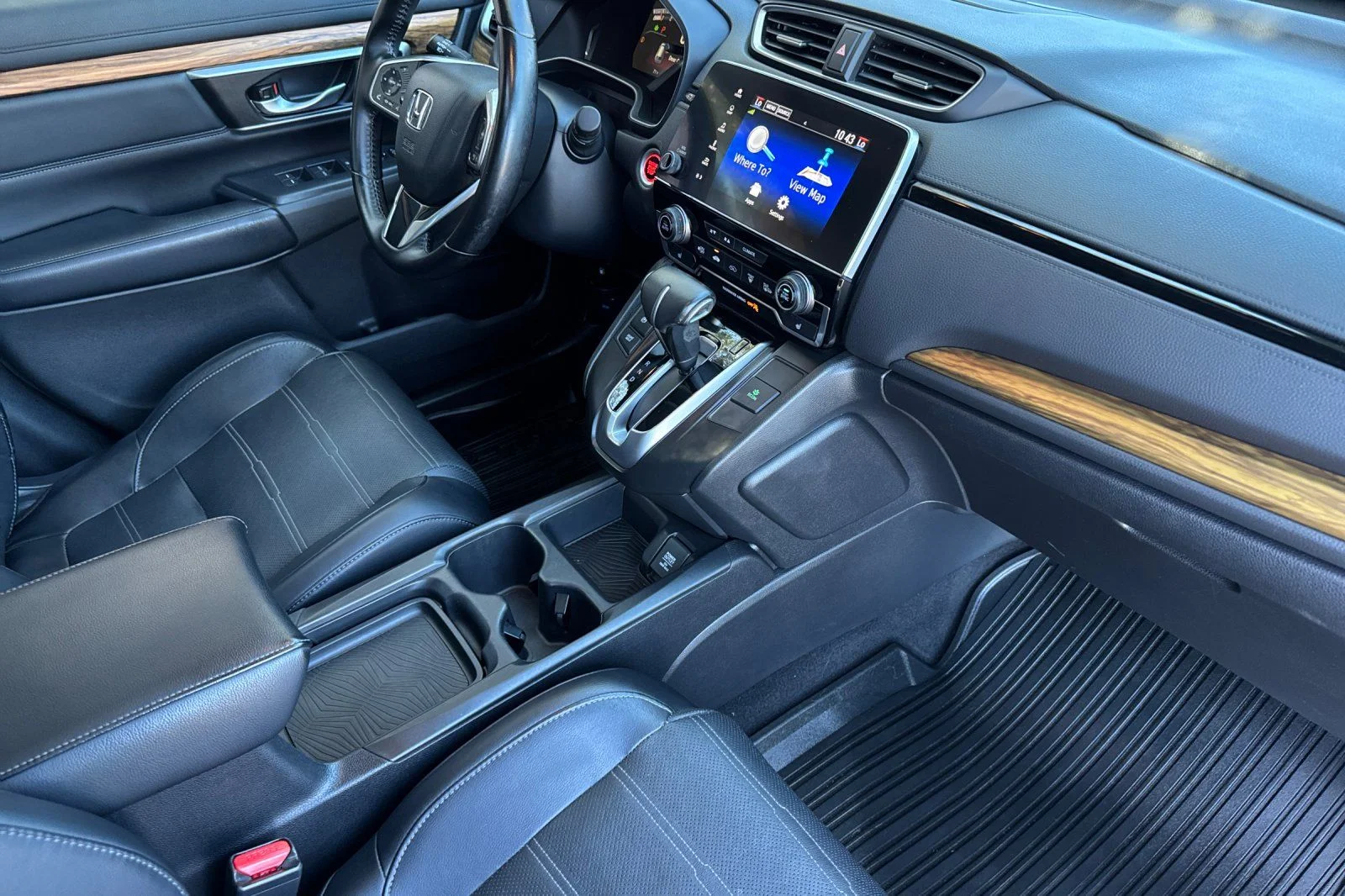 Certified Used 2018 White Honda Touring image 11