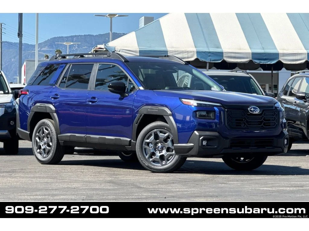 2026 Subaru Outback Premium's photo