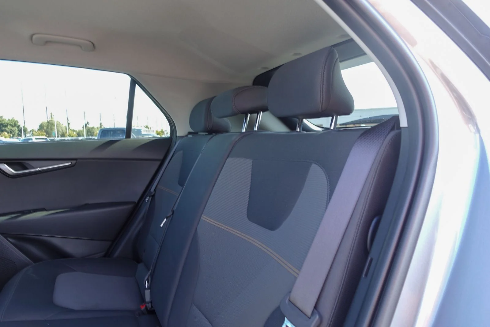 Used 2025 Steel Gray Kia LX image 12