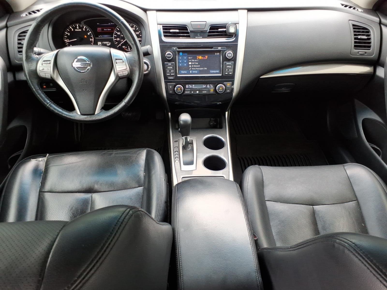 Used 2015 Pearl White Nissan 2.5 SL image 26