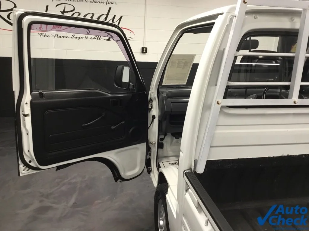 Used 1990 White Honda SDX image 19