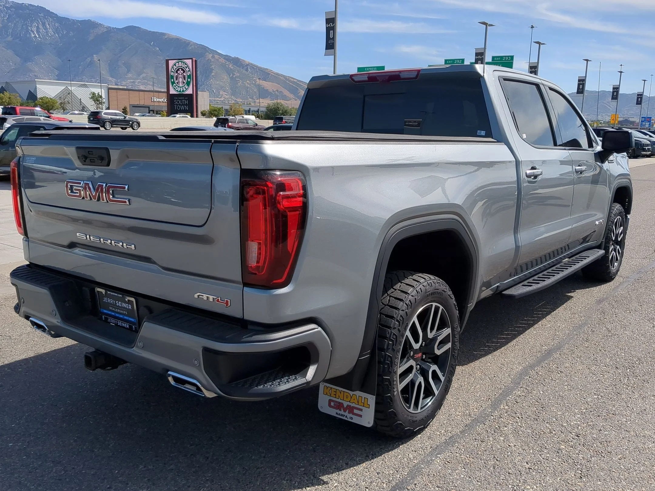 Used 2024 Sterling Metallic GMC AT4 image 6