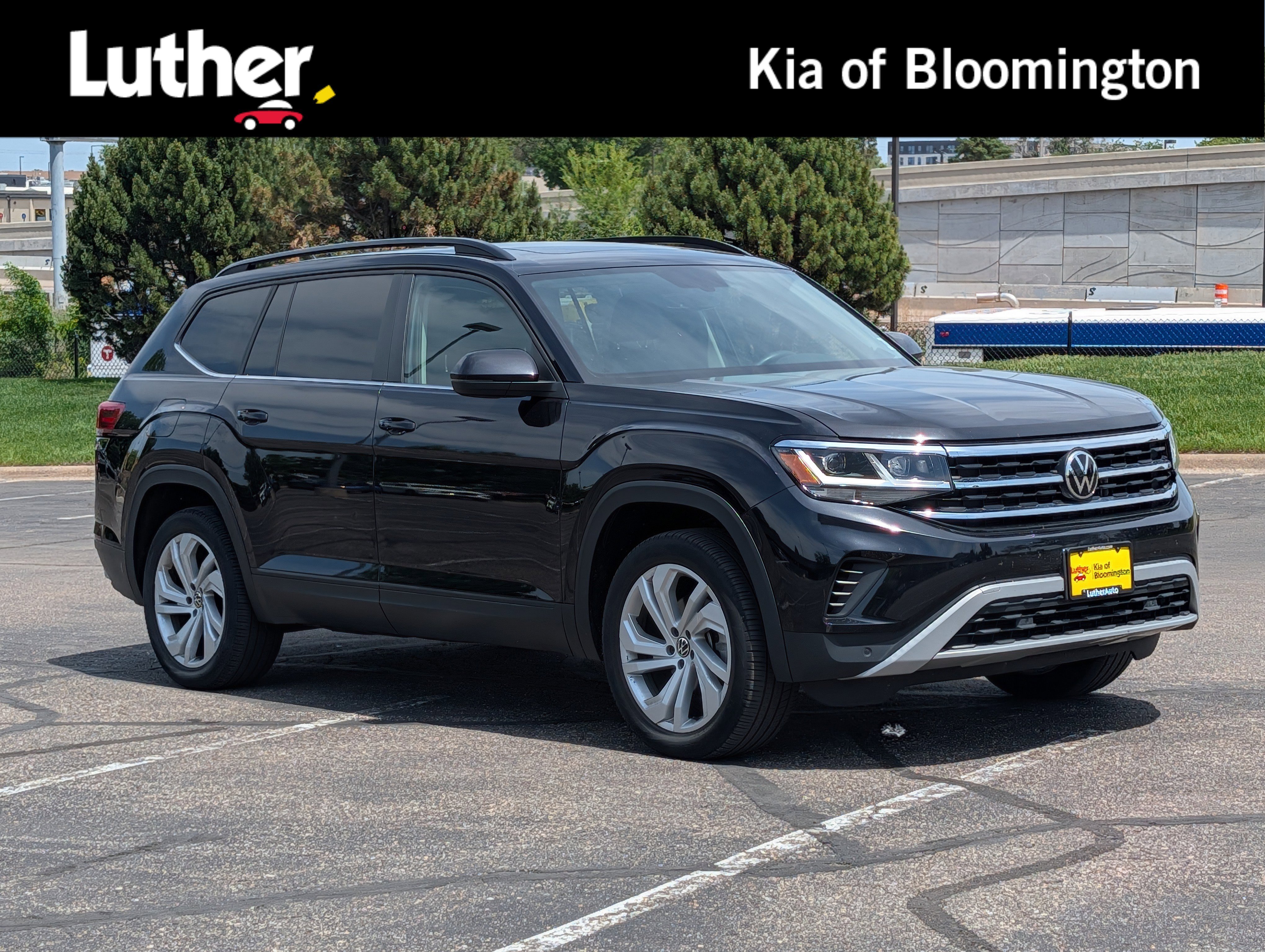 2021 Volkswagen Atlas 3.6L SE w/Tech 4MOTION's photo