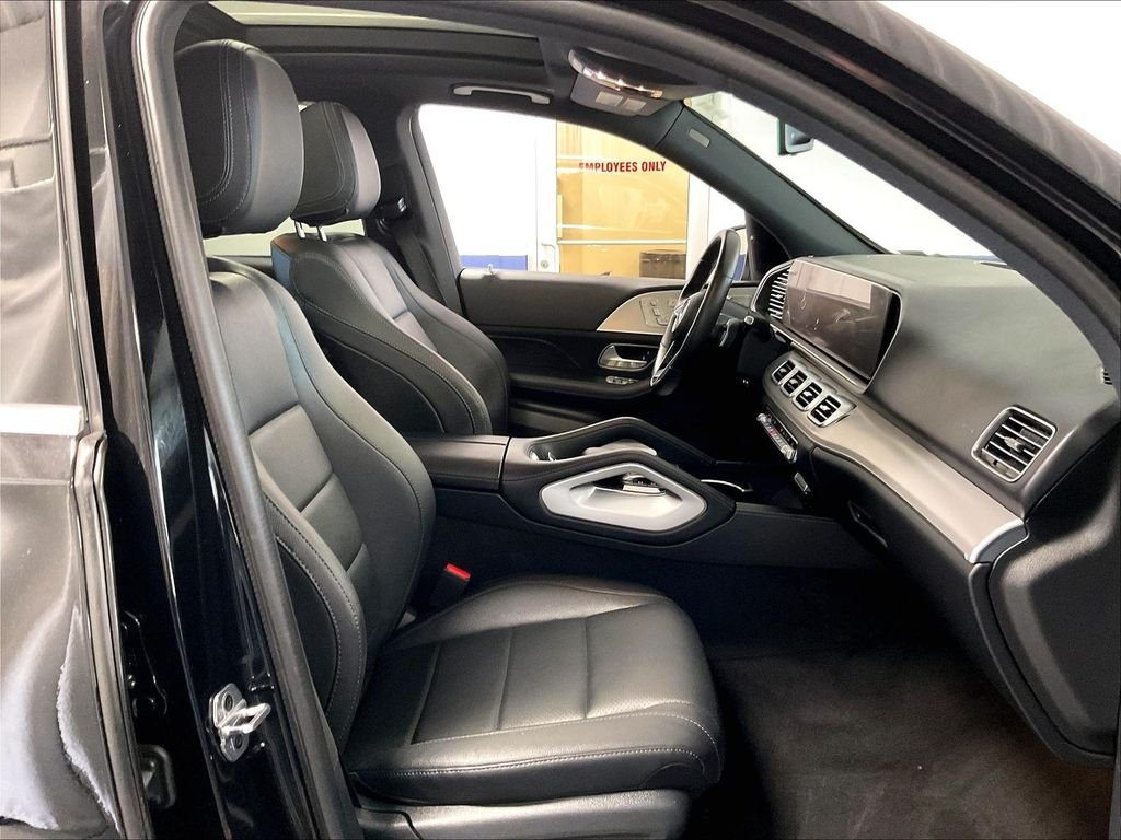 Used 2025 Black Mercedes-Benz GLE 350 image 11