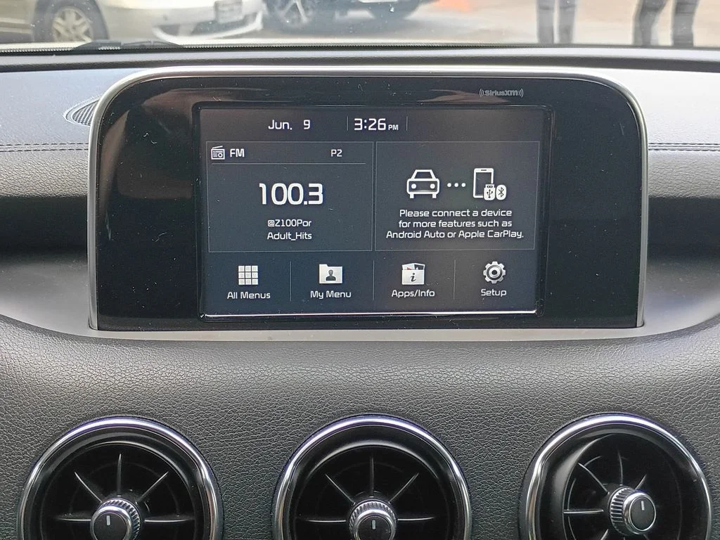 Used 2020 Snow White Pearl Kia GT-Line image 18