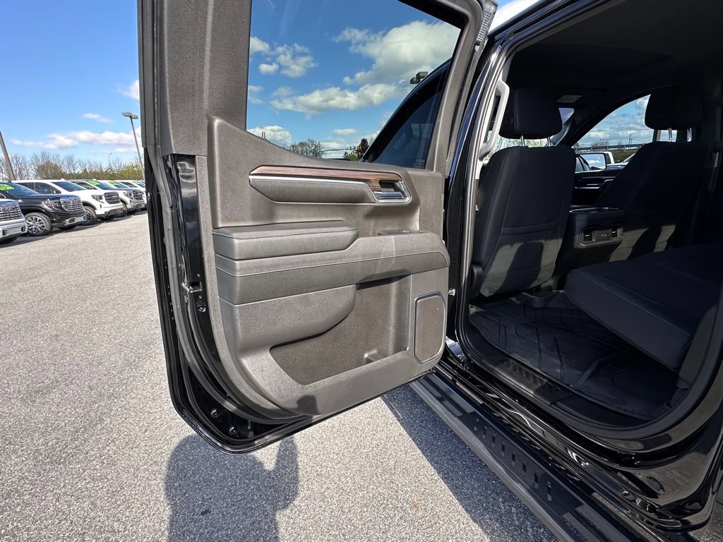 Used 2023 Black Chevrolet RST image 26