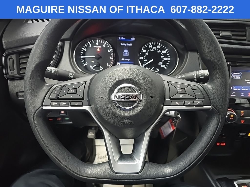 Used 2018 Gray Nissan S image 18
