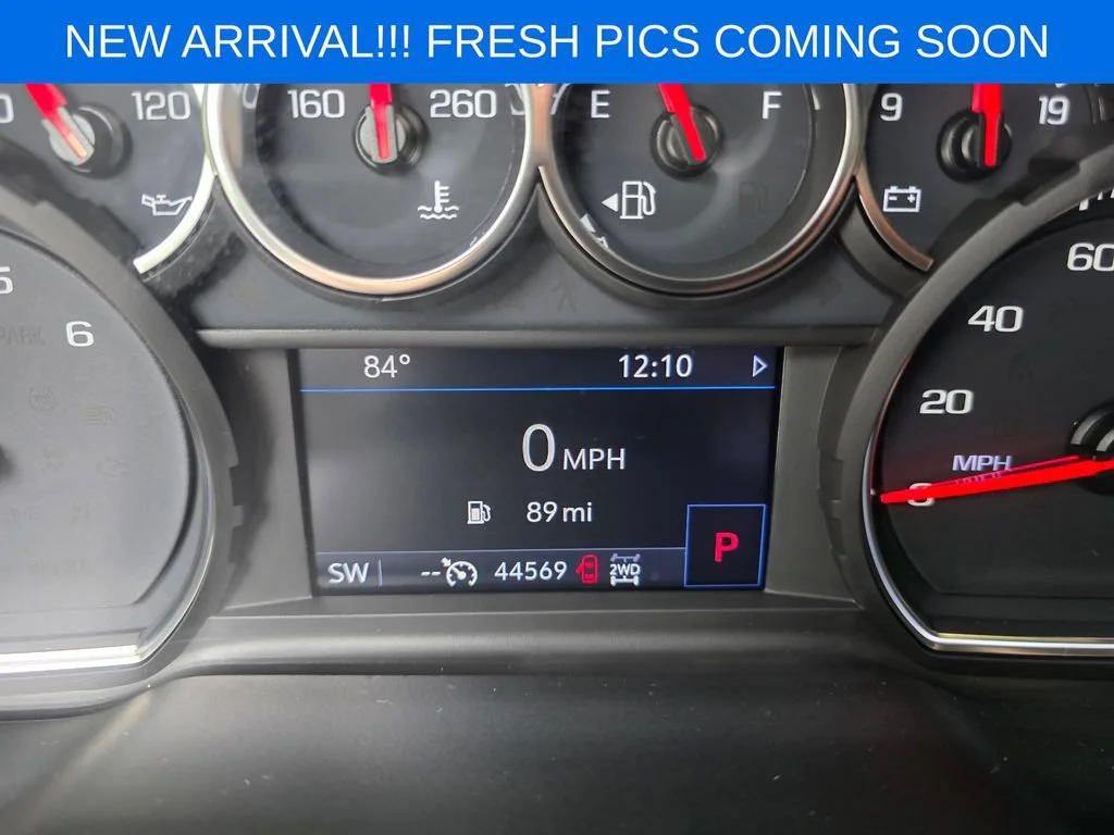 Used 2021 BLACK Chevrolet LT image 12