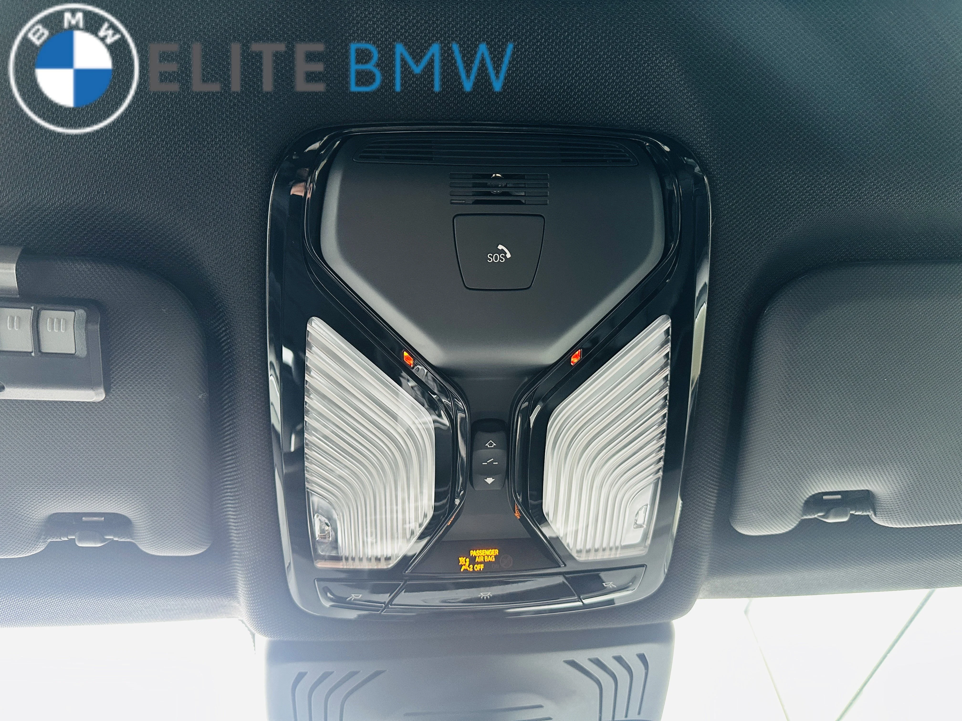 Used 2018 Mineral White Metallic BMW XDRIVE30I image 19