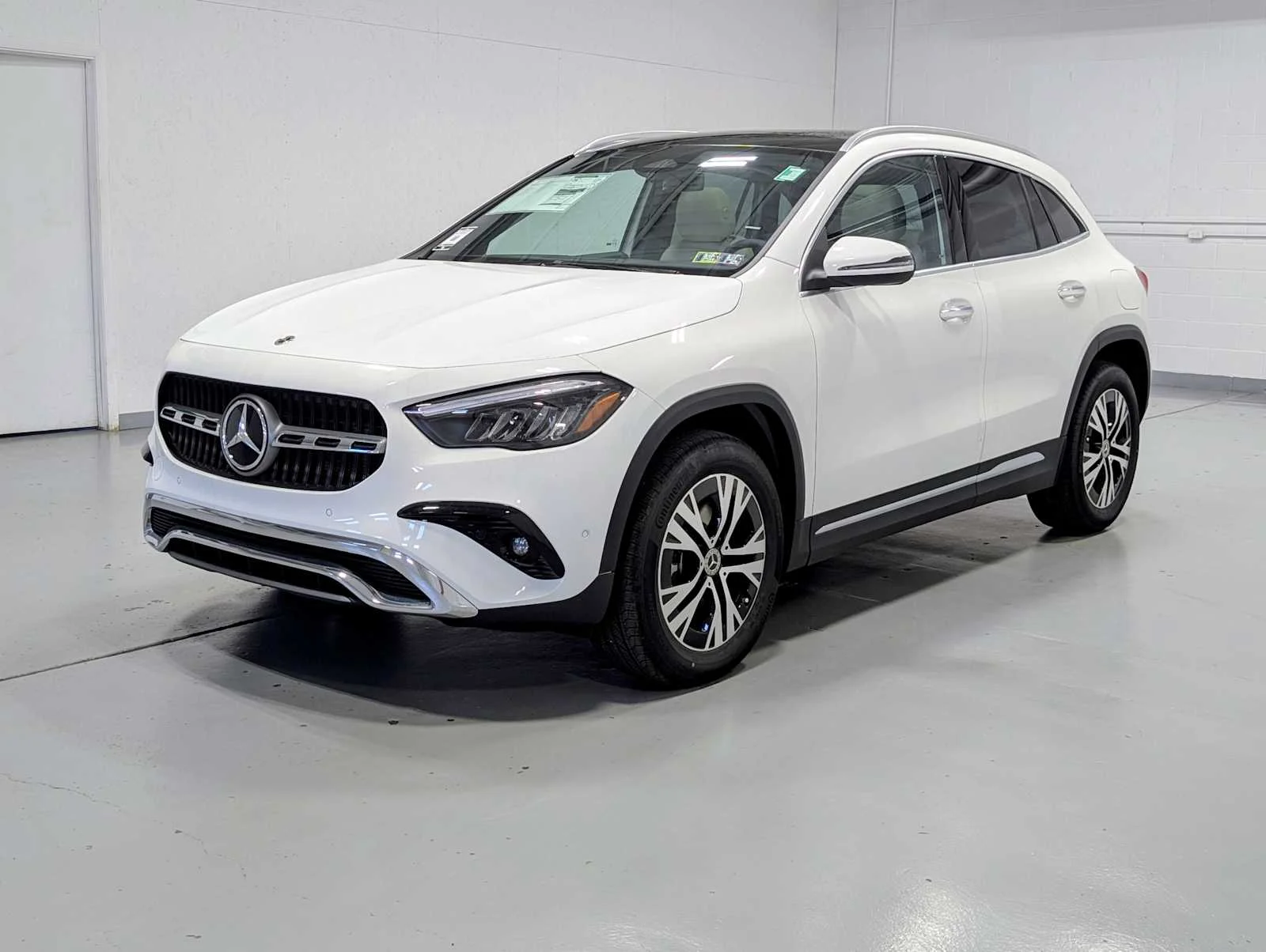 2026 Mercedes-Benz GLA GLA 250 4MATIC's photo