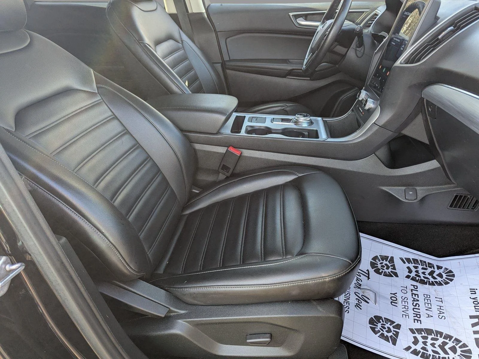 Used 2022 Agate Black Ford SEL image 37