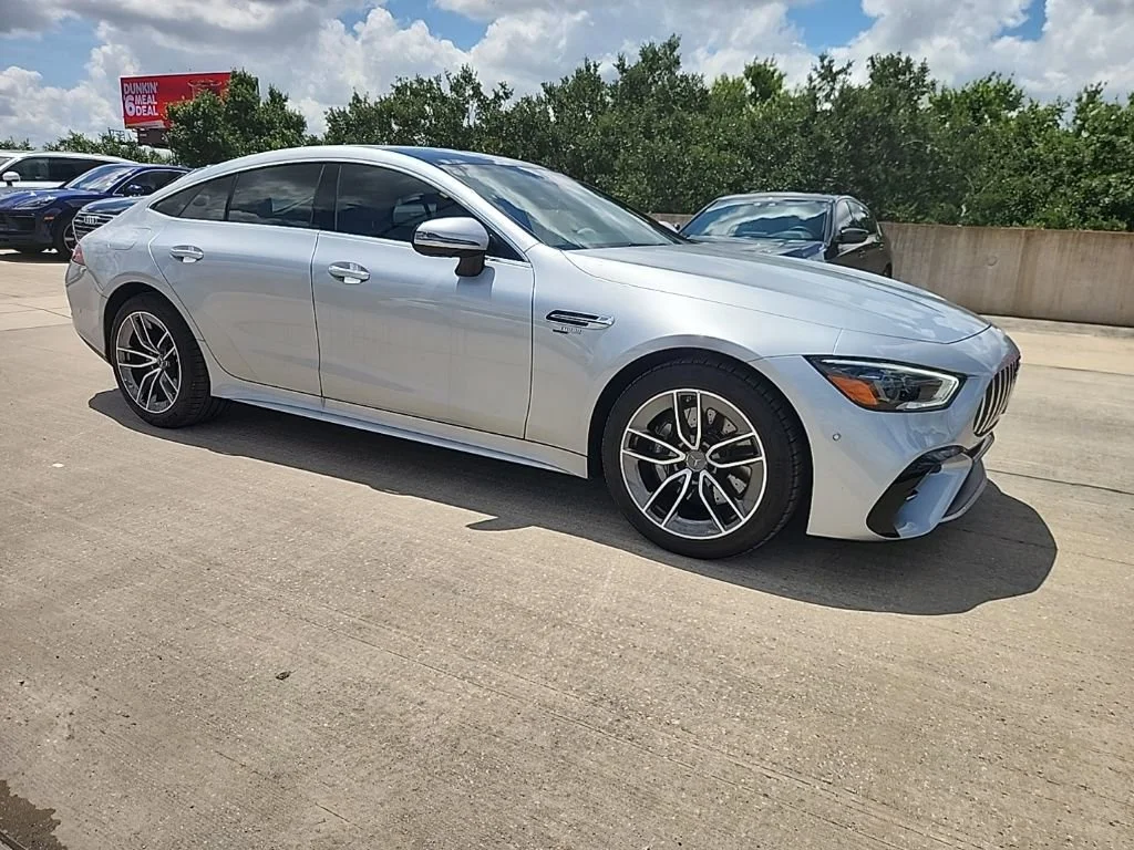 2024 Mercedes-Benz AMG GT 43's photo