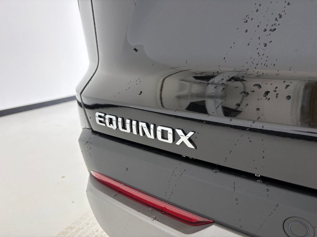 2027 Chevrolet Equinox LT - Photo 23