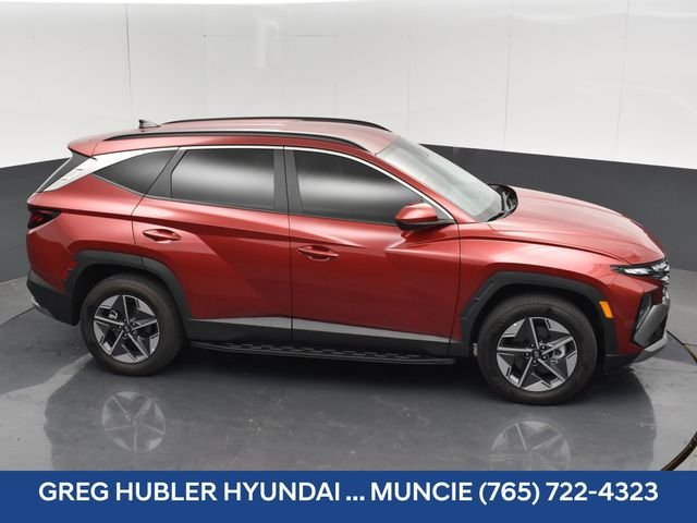 Used 2026 Red Hyundai SEL image 28