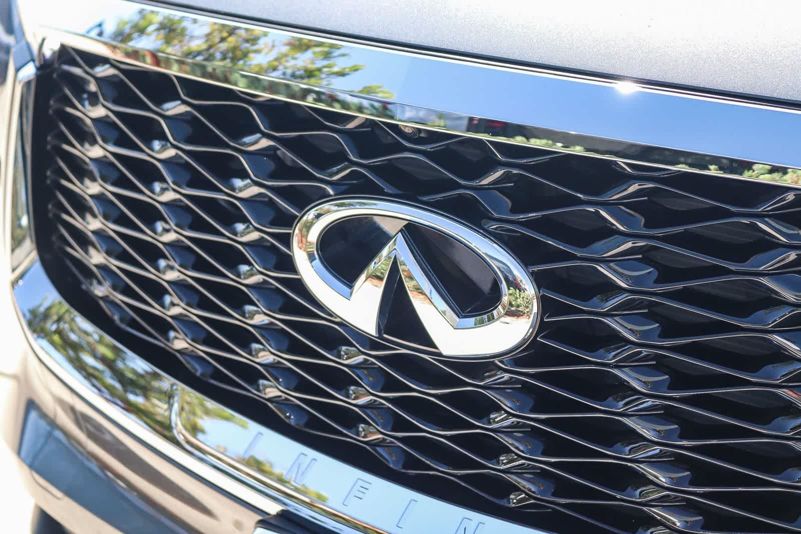 Used 2023 Graphite Shadow INFINITI SENSORY image 11