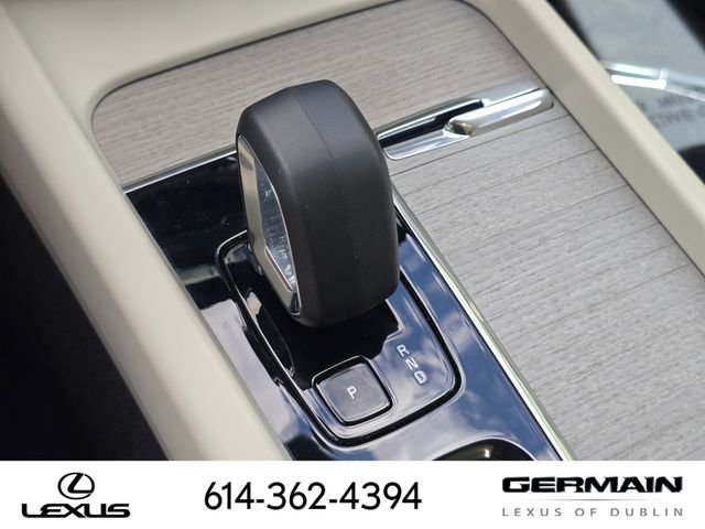 Used 2023 Black Volvo T8 Plus Dark Theme image 30