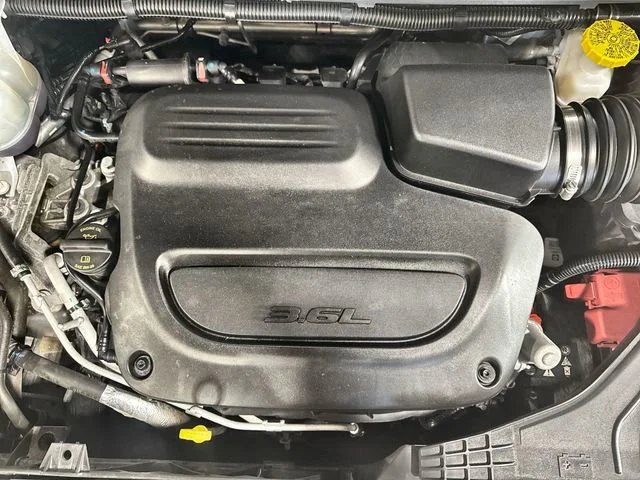 2024 Chrysler Pacifica Touring L - Photo 30
