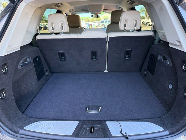 Used 2019 BRONZE ALLOY METALLIC Buick Preferred image 18