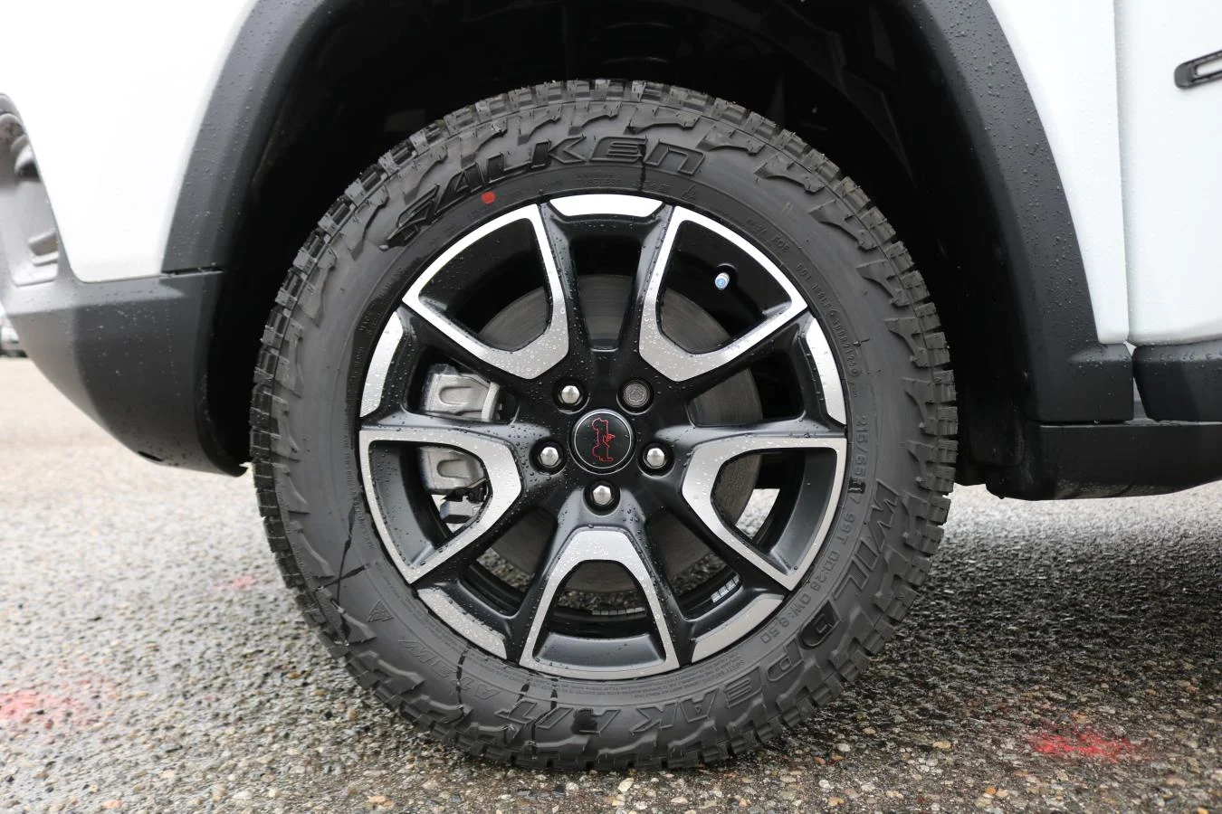 New 2026 White Jeep Trailhawk 4x4 image 19