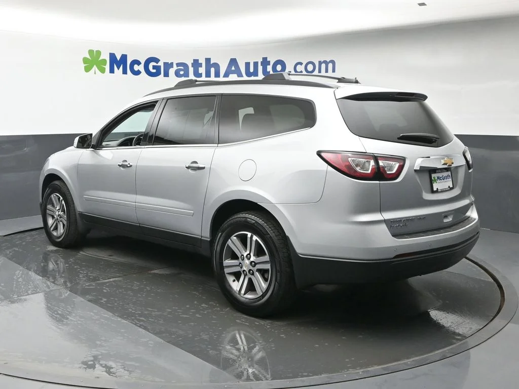 Used 2017 Silver Chevrolet 2LT image 28