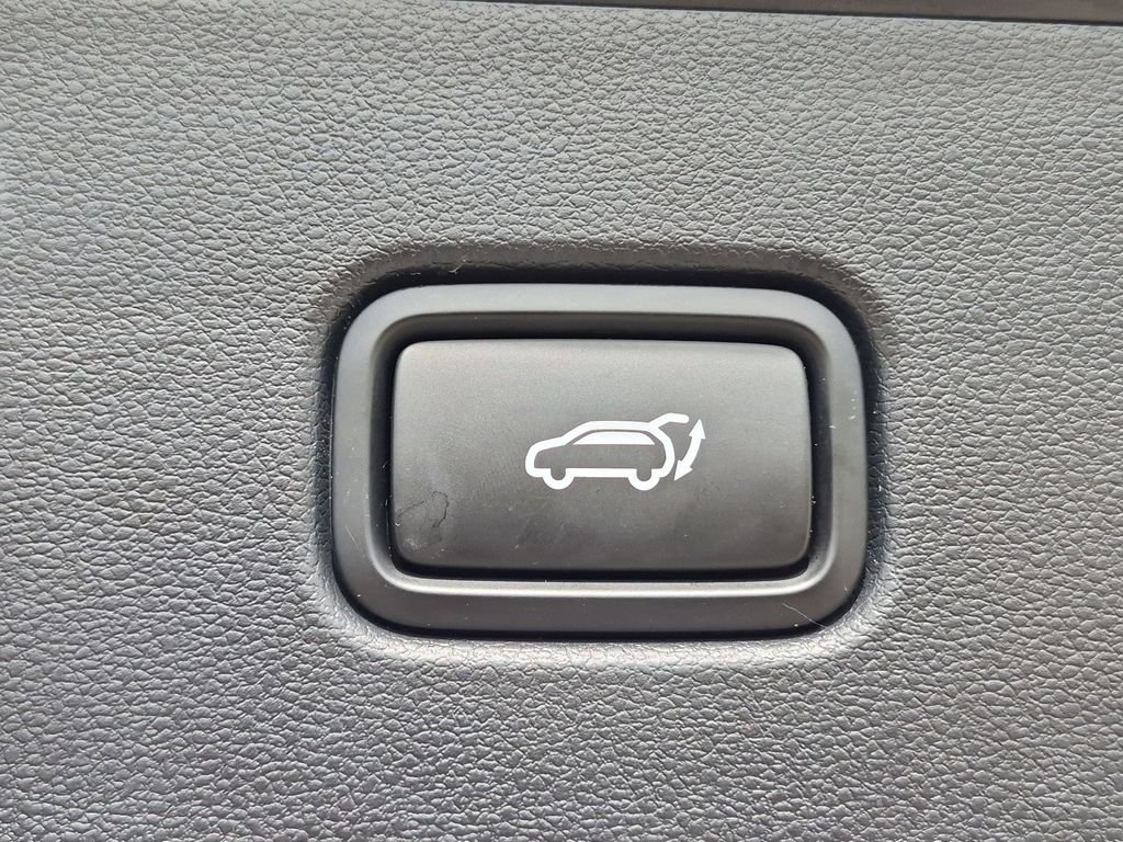 Certified Used 2025 Black Hyundai Limited image 29