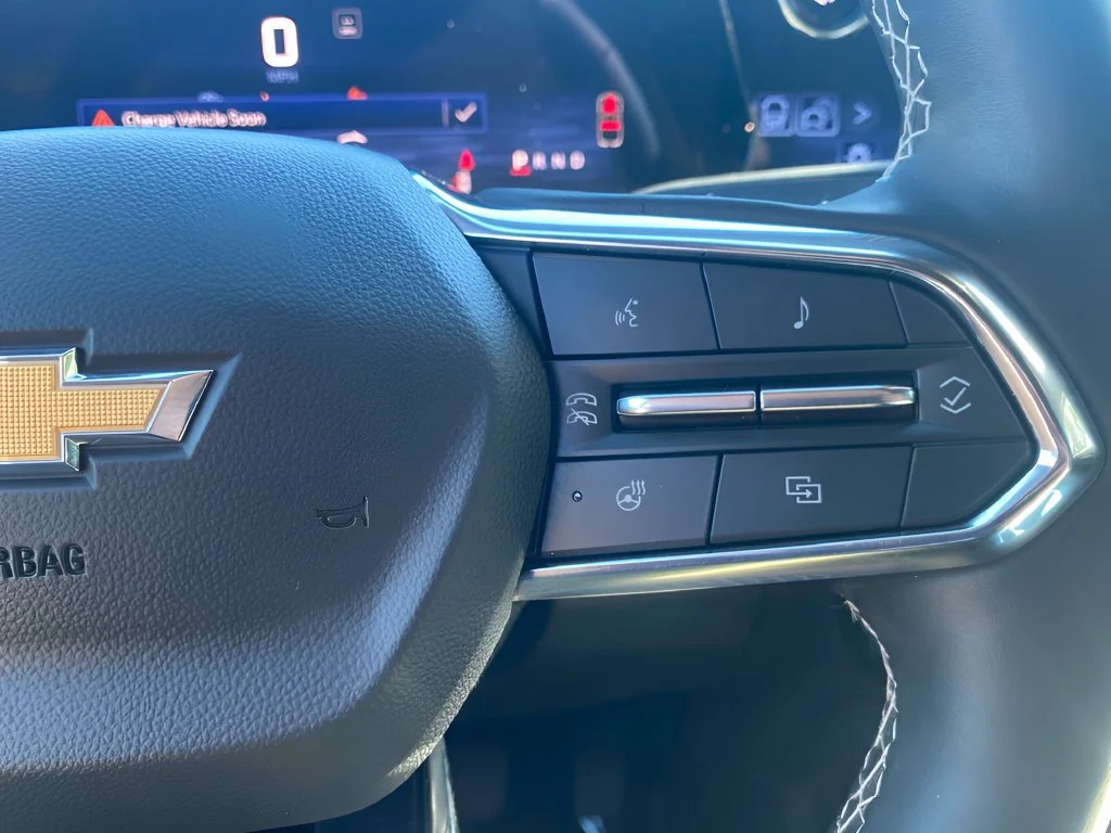 Used 2024 Sterling Gray Metallic Chevrolet 2LT image 20