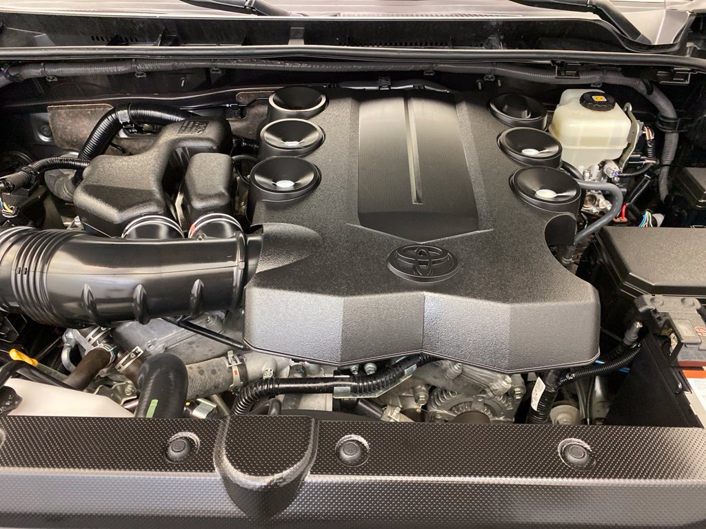 Used 2020 Gray Toyota Venture image 27