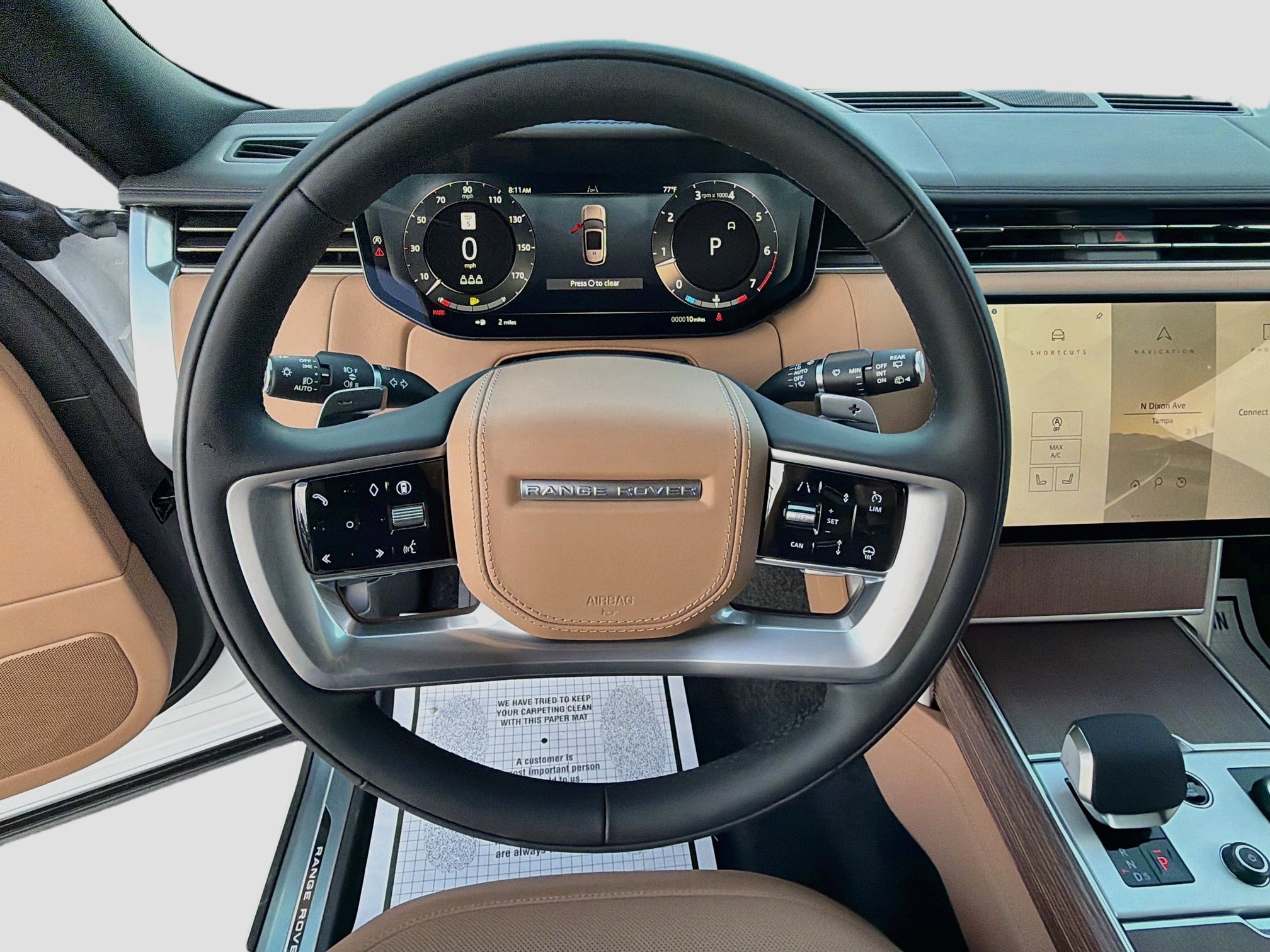 New 2027 Ostuni Pearl White LAND ROVER SE image 40