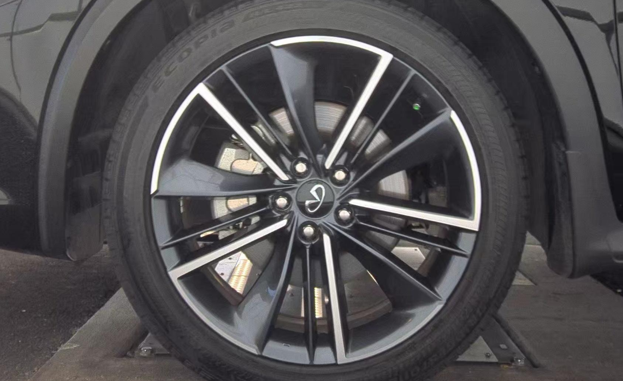 Certified Used 2023 Black INFINITI ESSENTIAL image 7
