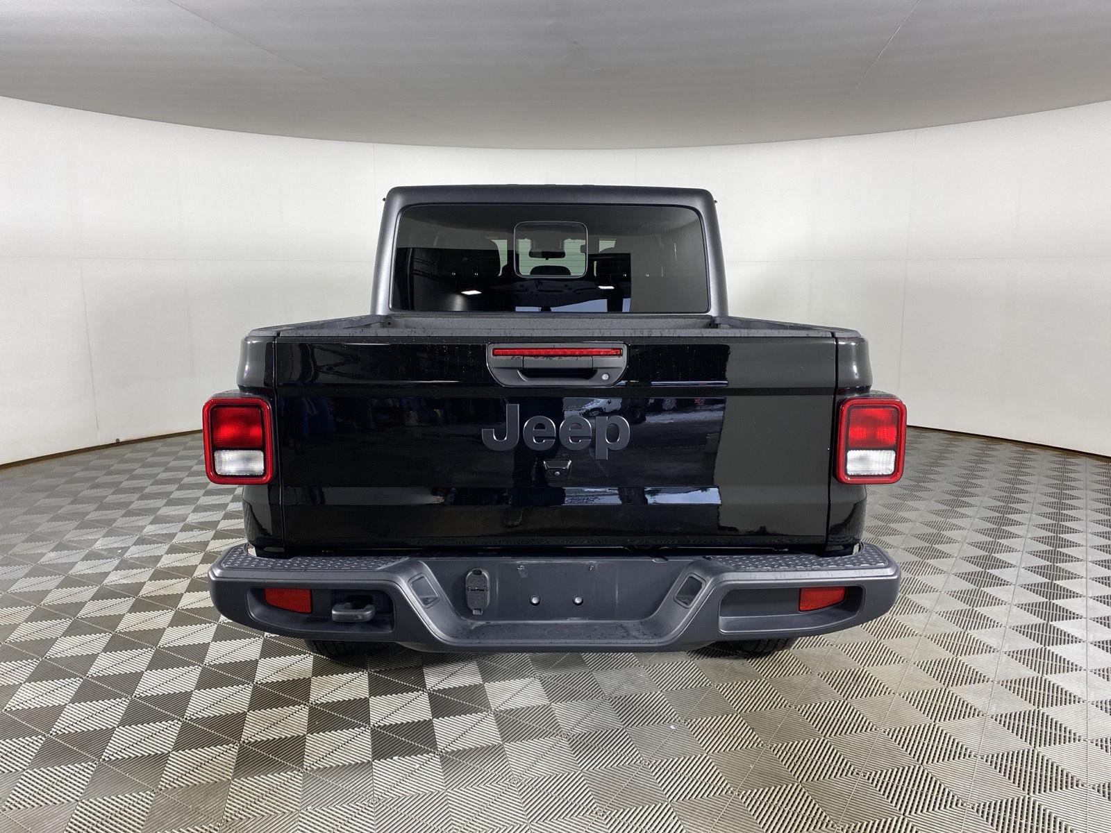 Used 2024 Black Clearcoat Jeep Sport S image 8