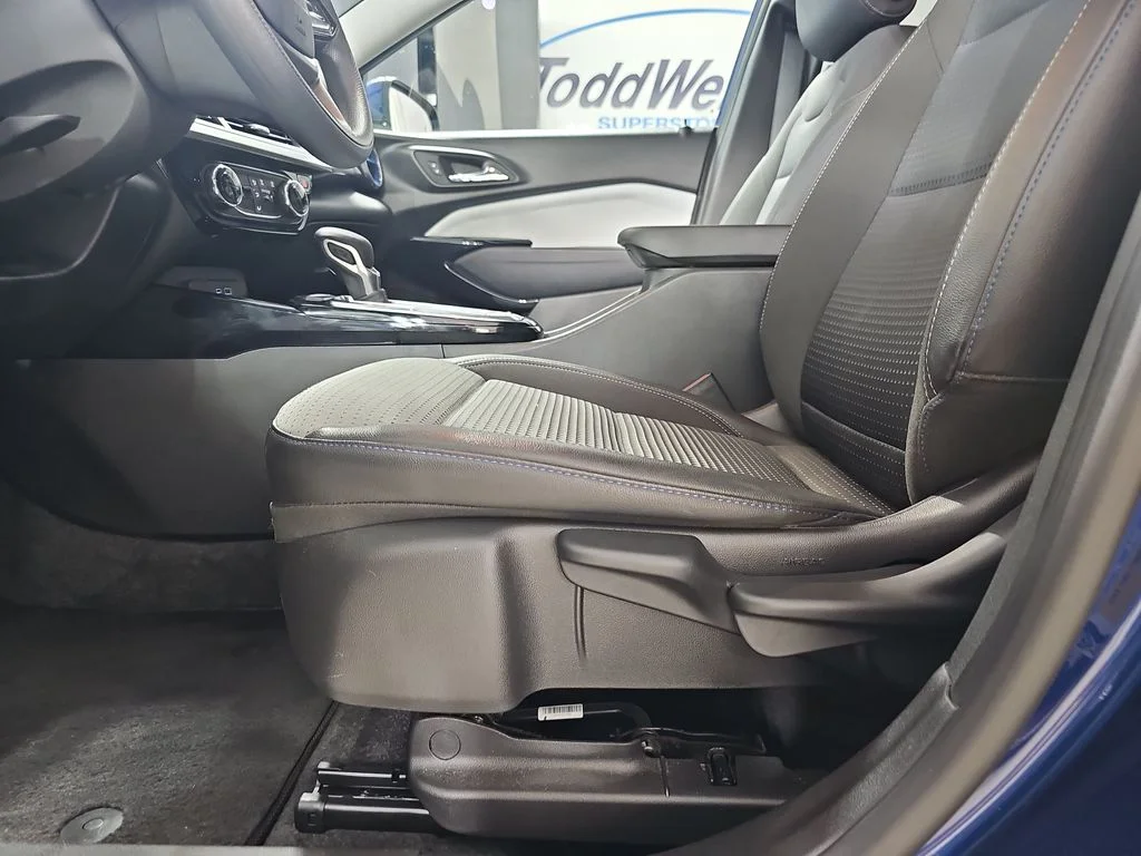 Certified Used 2024 Blue Chevrolet LT image 33
