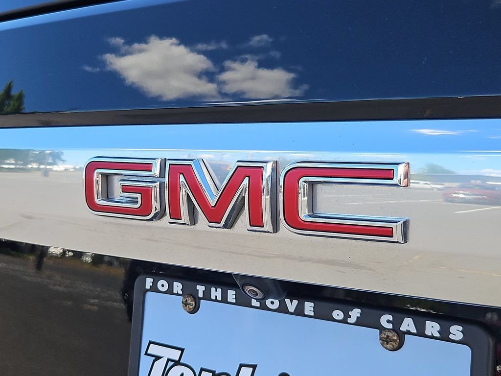 Used 2021 Onyx Black GMC Denali image 24