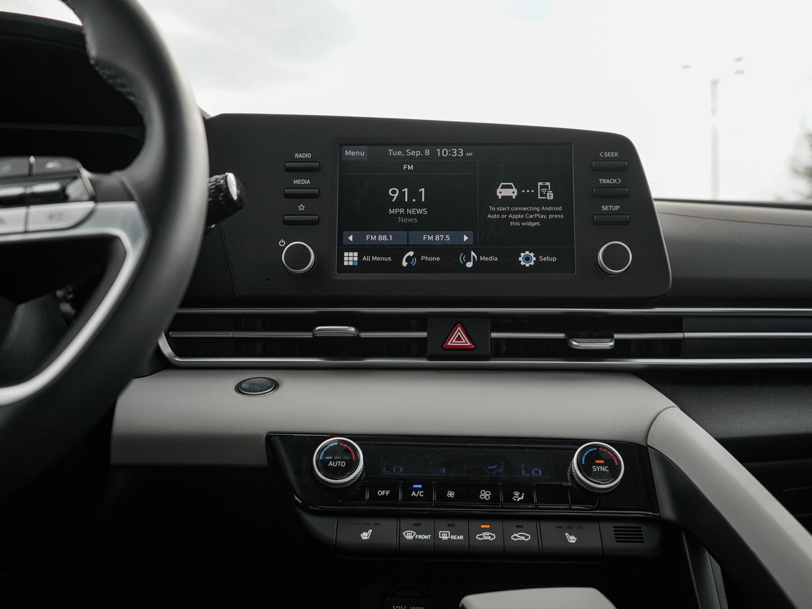 New 2026 Amazon Gray Hyundai SEL Sport Plus Sedan FWD image 21