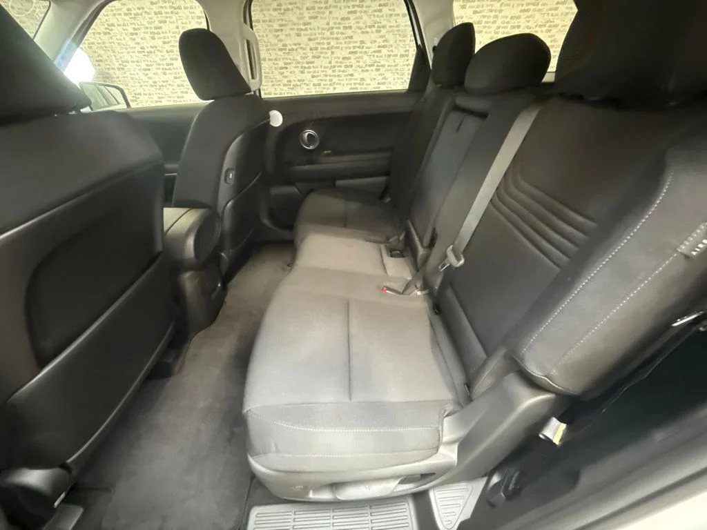 New 2027 Creamy White Pearl Hyundai SEL image 15