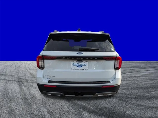 New 2026 Star White Metallic Tri-Coat Ford Active image 5