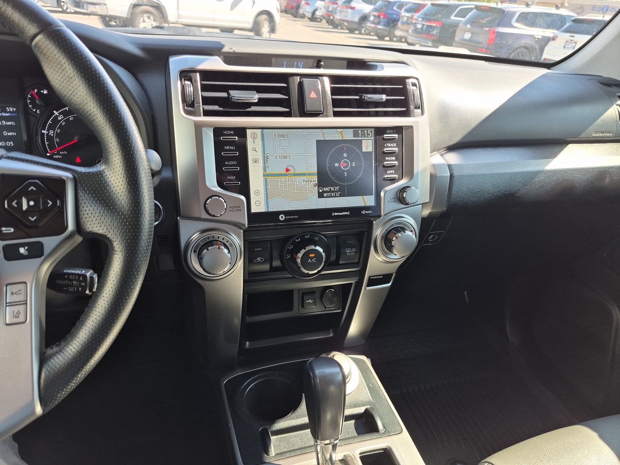 Used 2022 White Toyota SR5 Premium image 24