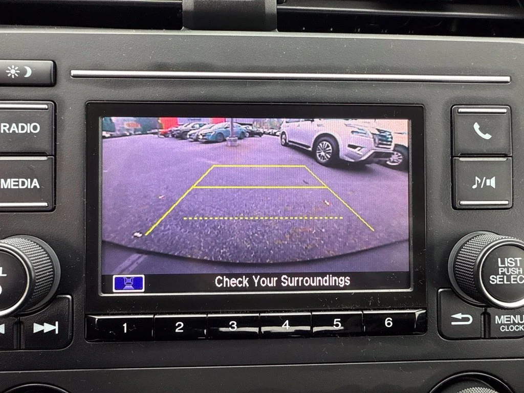 Used 2018 Modern Steel Metallic Honda LX image 37