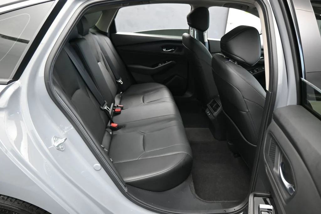 Used 2024 Solar Silver Metallic Honda Touring image 35