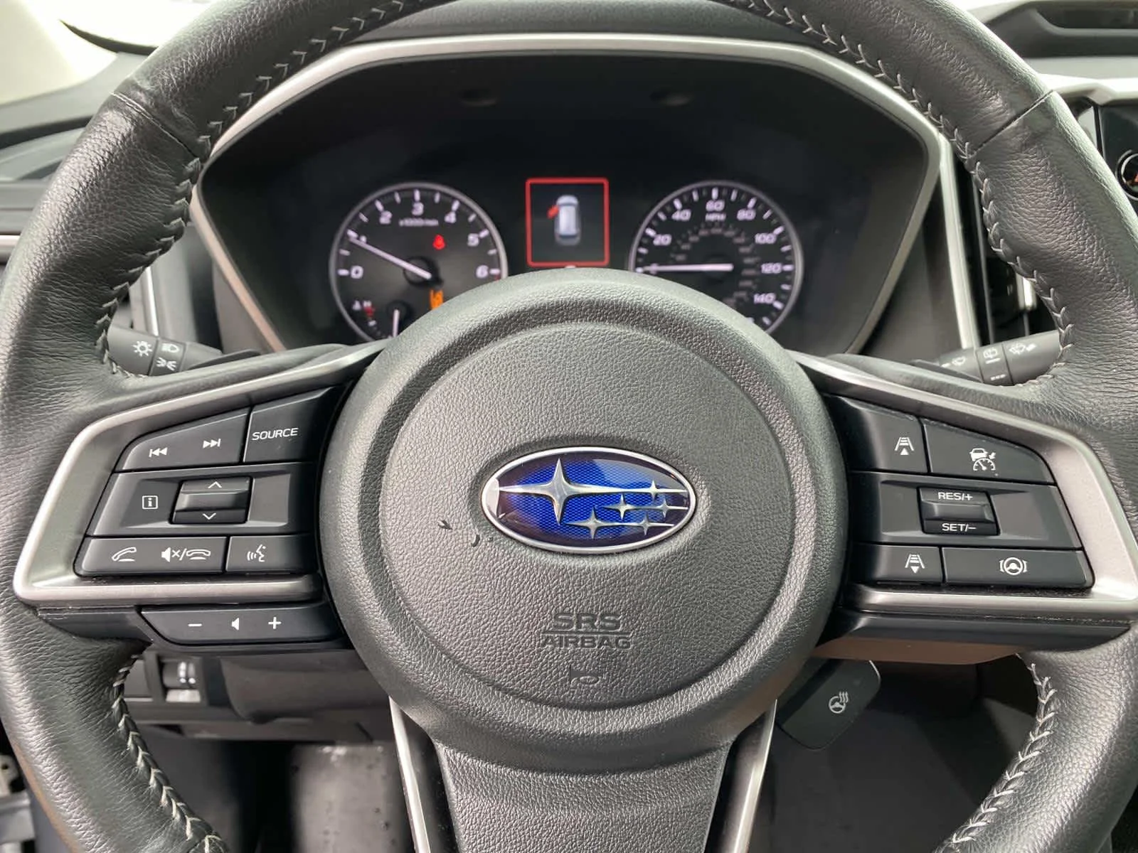 Certified Used 2023 Ice Silver Metallic Subaru Limited image 17