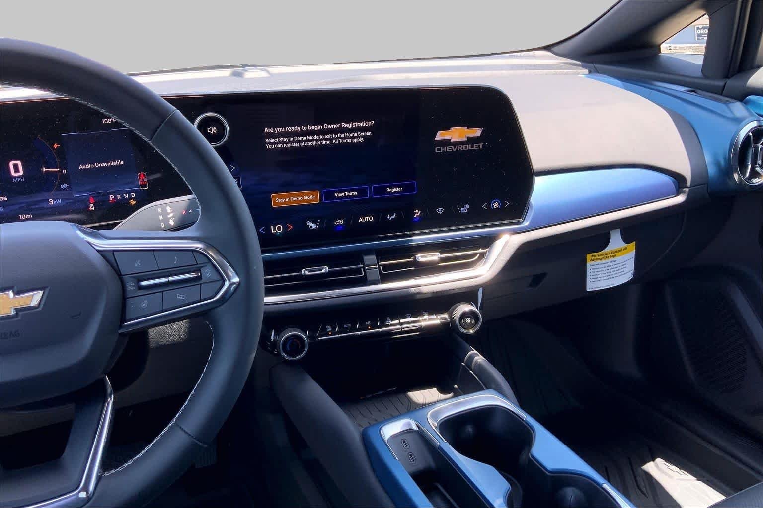 2026 Chevrolet Equinox EV 2LT - Photo 7
