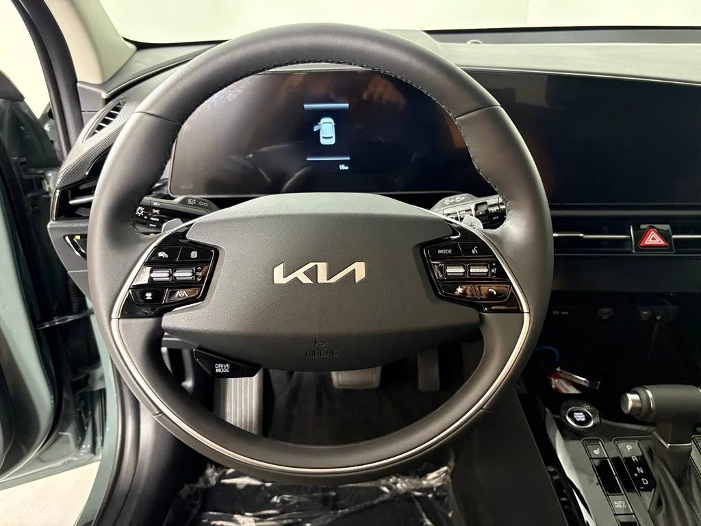 New 2026 Cityscape Green Kia EX image 23