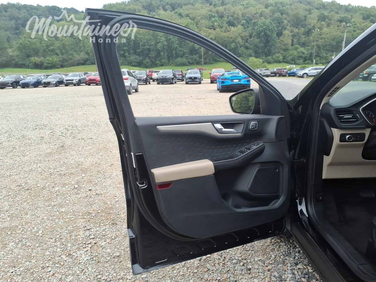 Used 2020 Agate Black Ford SEL image 13