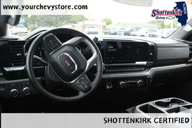 Used 2024 Blue GMC SLT image 17