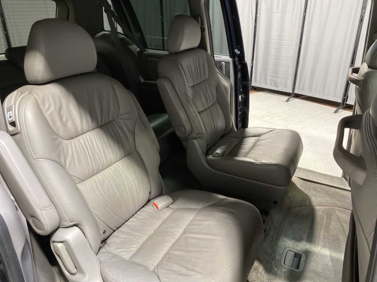 Used 2008 Blue Honda  image 13