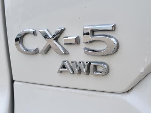 Used 2021 White Mazda Touring image 7